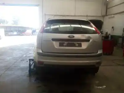 Veicolo di demolizione ford focus berlina (cap) ghia dell'anno 2005 alimentato g8da
