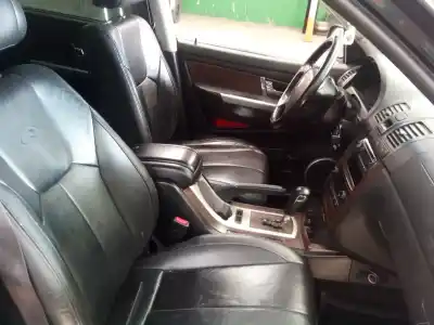 Veículo de Sucata ssangyong rexton 2.7 turbodiesel cat do ano 2005 alimentado d27dt