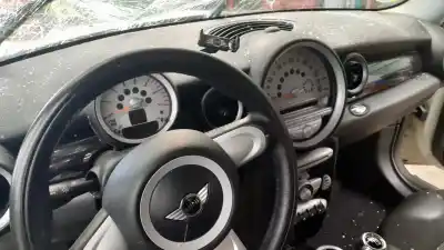 Veículo de Sucata mini mini (r56) cooper d do ano 2009 alimentado 9hz