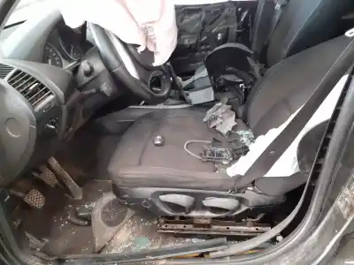 Veículo de Sucata bmw serie 1 berlina (e81/e87) 118d do ano 2008 alimentado n47d20a