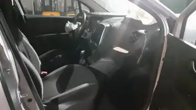 Veículo de Sucata renault captur ii zen 131 cv / 96 kw do ano 2019 alimentado h5h470