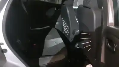 Veículo de Sucata renault captur ii zen 131 cv / 96 kw do ano 2019 alimentado h5h470