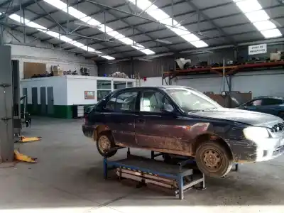 Scrapping Vehicle hyundai accent (lc) gls of the year 2001 powered 4ec