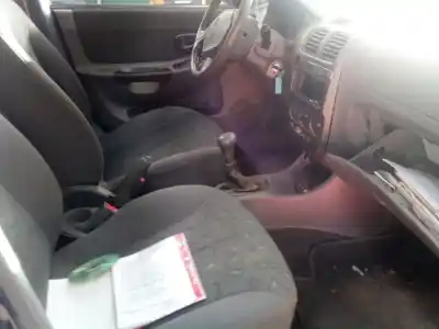 Scrapping Vehicle hyundai accent (lc) gls of the year 2001 powered 4ec
