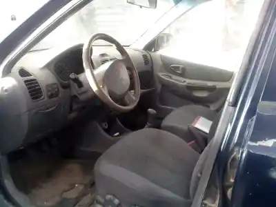 Scrapping Vehicle hyundai accent (lc) gls of the year 2001 powered 4ec