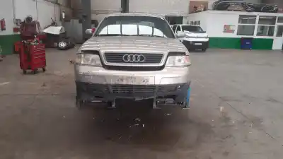 Veículo de Sucata AUDI A6 BERLINA (4B2) 2.4 (121kW) do ano 1999 alimentado AGA