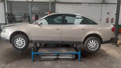 Veículo de Sucata audi a6 berlina (4b2) 2.4 (121kw) do ano 1999 alimentado aga