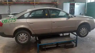 Veículo de Sucata audi a6 berlina (4b2) 2.4 (121kw) do ano 1999 alimentado aga