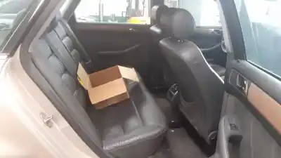 Veículo de Sucata audi a6 berlina (4b2) 2.4 (121kw) do ano 1999 alimentado aga