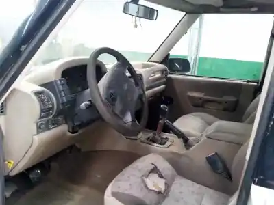 Veicolo di demolizione land rover discovery (lt) td5 dell'anno 1999 alimentato d-10p