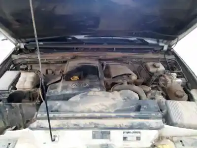 Veicolo di demolizione land rover discovery (lt) td5 dell'anno 1999 alimentato d-10p