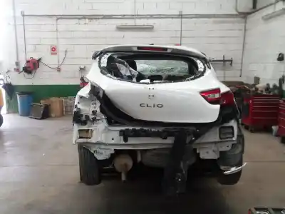 Scrapping Vehicle renault clio iv authentique 75 cv / 55 kw of the year 2018 powered k9k638