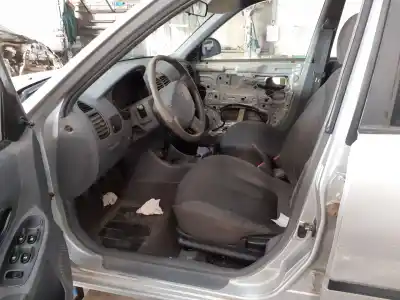 Scrapping Vehicle hyundai accent (lc) l crdi of the year 2002 powered d3ea