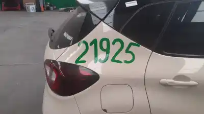 Veículo de Sucata renault captur zen 150 cv / 110 kw do ano 2019 alimentado h5h470