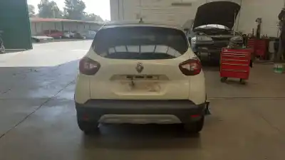 Veículo de Sucata renault captur zen 150 cv / 110 kw do ano 2019 alimentado h5h470