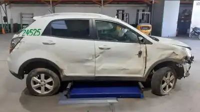 Veicolo di demolizione ssangyong korando line 4x2 dell'anno 2013 alimentato 172950