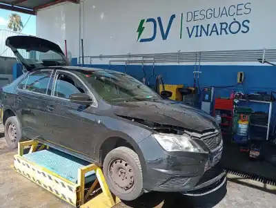 Veículo de Sucata seat                                               toledo (kg3)                                                                                                                                                                                                                                               reference                                                                                                                                                                                                                                                  do ano 2014 alimentado cayy