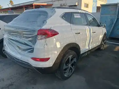 Véhicule à la ferraille hyundai                                            tucson                                                                                                                                                                                                                                                     n-line mild-hybrid                                                                                                                                                                                                                                         de l'année 2016 alimenté d4ha