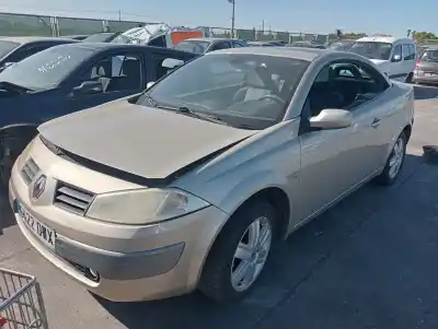 Здавання транспортного засобу RENAULT MEGANE II COUPE CABRIO Authentique року 2006 потужний F9Q 800