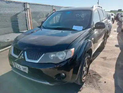 Vehículo de desguace MITSUBISHI OUTLANDER (CW0) 2.4 Intense 2WD del año 2007 con motor BSY