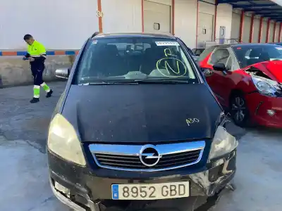 Здавання транспортного засобу opel zafira (c) 1.6 16v cdti dpf року 2008 потужний 