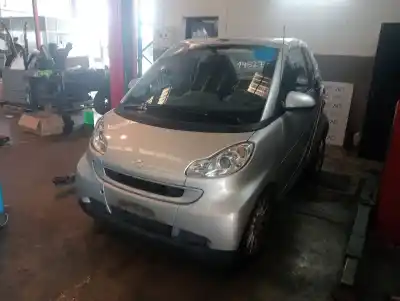 Véhicule à la ferraille smart                                              fortwo cabrio                                                                                                                                                                                                                                              1.0 cat                                                                                                                                                                                                                                                    de l'année 2015 alimenté 