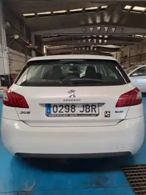 Veículo de Sucata peugeot 308 access do ano 2013 alimentado 