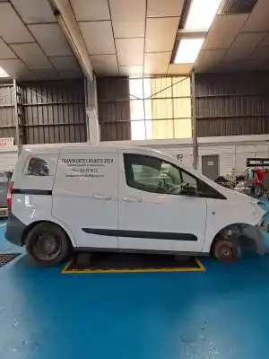 Scrapping Vehicle ford transit courier kombi of the year 2013 powered 