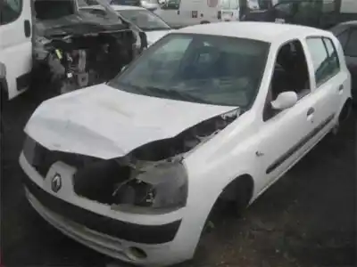 Здавання транспортного засобу RENAULT CLIO II FASE II (B/CB0) 1.5 dCi Diesel 65 CV / 48 KW року 2006 потужний K9K704