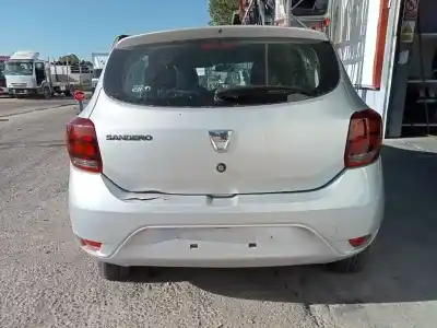 Здавання транспортного засобу dacia sandero 1.0 12v cat року 2017 потужний b4d400