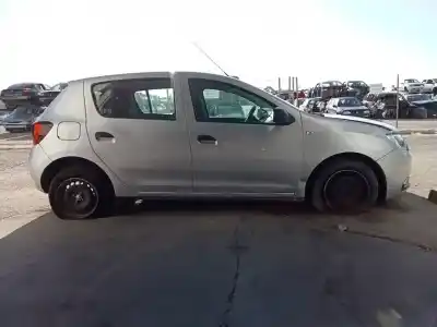 Здавання транспортного засобу dacia sandero 1.0 12v cat року 2017 потужний b4d400
