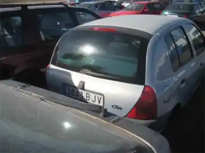 Здавання транспортного засобу renault clio ii fase i (b/cbo) 1.2 року 2001 потужний d7f720