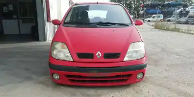 Scrapping Vehicle renault scénic i monospace (ja0/1_, fa0_) 1.9 dti (ja1u) of the year 2003 powered f9q 744