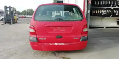 Scrapping Vehicle renault scénic i monospace (ja0/1_, fa0_) 1.9 dti (ja1u) of the year 2003 powered f9q 744