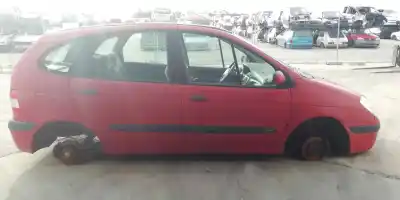 Scrapping Vehicle renault scénic i monospace (ja0/1_, fa0_) 1.9 dti (ja1u) of the year 2003 powered f9q 744