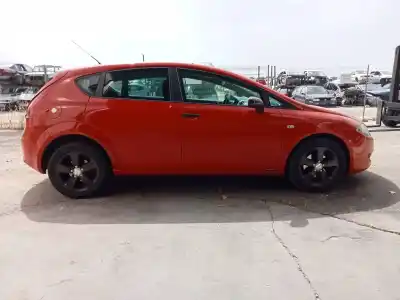 Veicolo di demolizione seat leon (1p1) 1.9 tdi dell'anno 2007 alimentato 