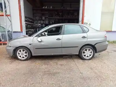Sloopvoertuig seat cordoba berlina (6l2) 1.9 tdi van het jaar 2002 aangedreven atd