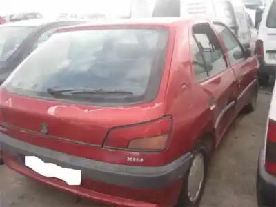 Sloopvoertuig PEUGEOT 306 BERLINA 3/5 PUERTAS (S1) 1.9 Diesel van het jaar 1995 aangedreven DJYXUD9A