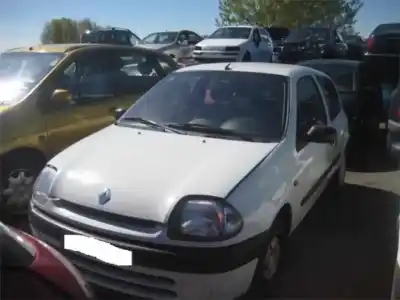 Scrapping Vehicle renault clio ii fase ii (b/cb0) 1.2 of the year 1999 powered d7f720