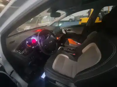 Veicolo di demolizione kia ceed ceed drive dell'anno 2018 alimentato 