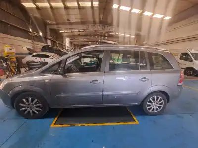 Hurda Aracı OPEL ZAFIRA TOURER  Yılın 2010 güçlü 
