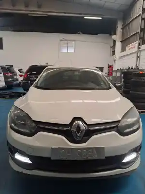 Hurda Aracı RENAULT MEGANE III FASTBACK (BZ0/1_, B3_)  Yılın 2012 güçlü 