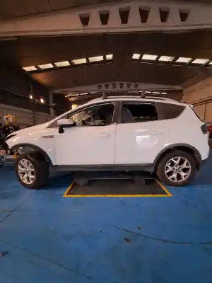Scrapping Vehicle ford kuga (cbv) titanium of the year 2008 powered 