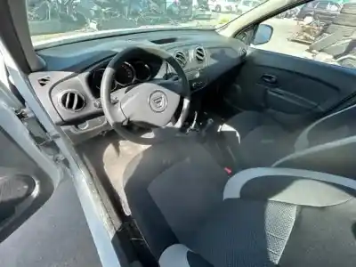 Здавання транспортного засобу dacia logan ii laureate року 2001 потужний k9k 612