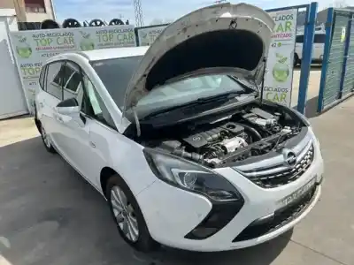 Vehicul casat opel zafira tourer excellence al anului 2001 alimentat b16dth