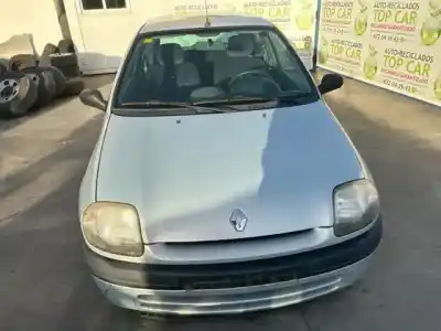 Утилизация автомобиля renault clio ii fase i (b/cbo) 1.4 alize 75 cv / 55 kw года 2001 питание e7j634