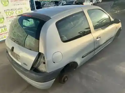 Утилизация автомобиля renault clio ii fase i (b/cbo) 1.4 alize 75 cv / 55 kw года 2001 питание e7j634