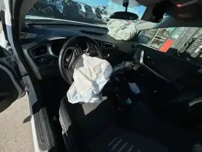 Scrapping Vehicle kia cee´d concept of the year 2012 powered d4fc