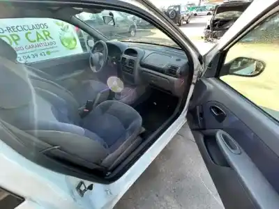 Утилизация автомобиля RENAULT CLIO II FASE I (B/CBO) 1.9 D Alize года 2001 питание F8Q630