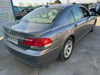Scrapping Vehicle bmw serie 7 (e65/e66) 730d of the year 2001 powered m57306d3